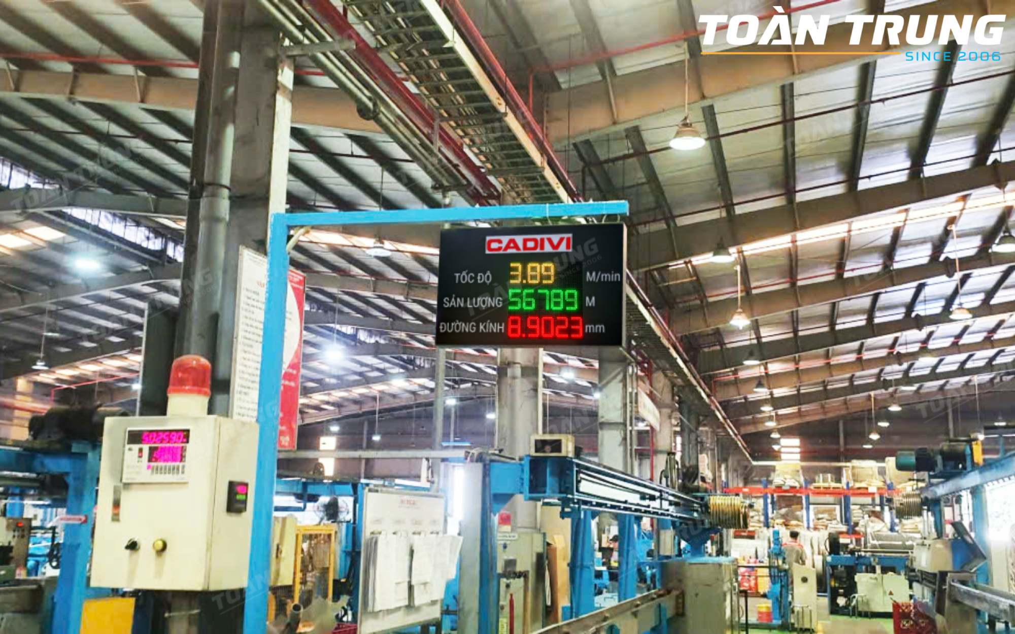 Bảng LED sản lượng kết nối PLC cho nhà máy